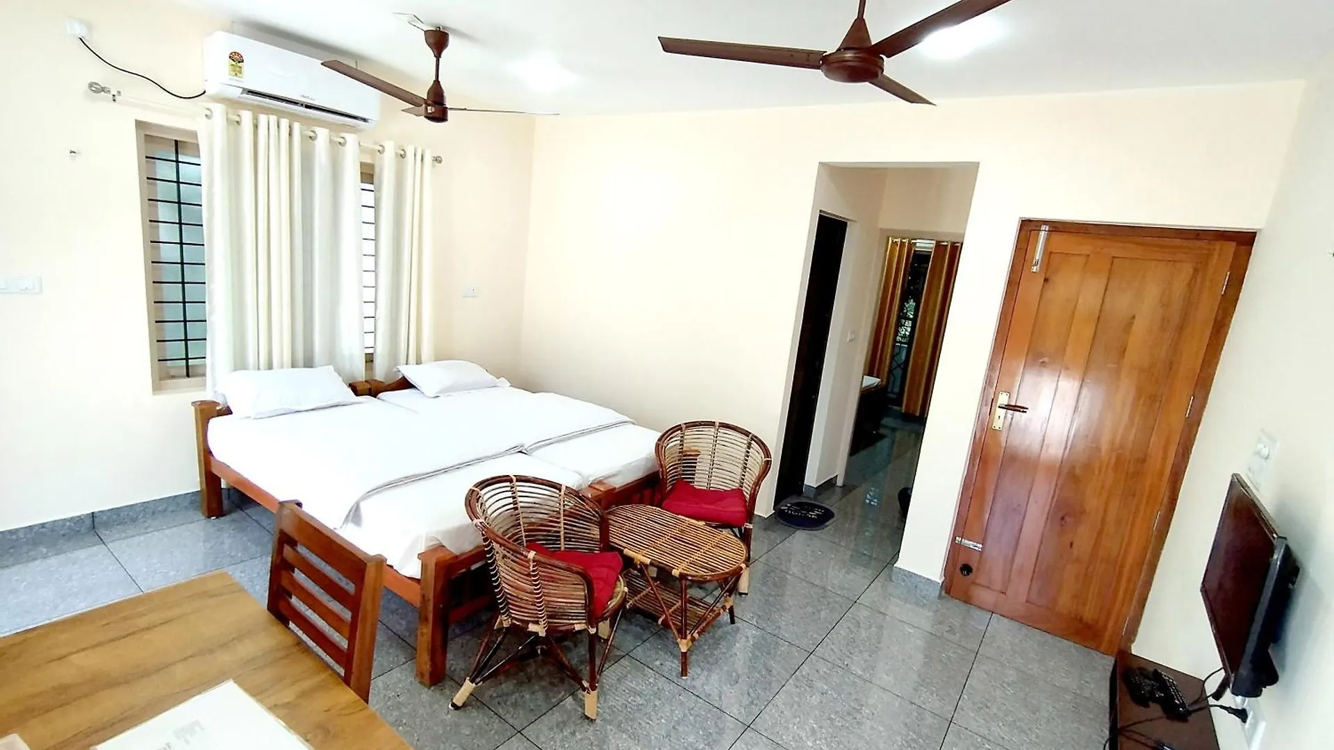 Greenview Homestay Kovalam Тривандрум