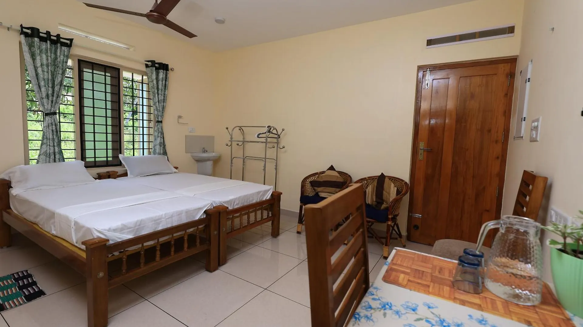 Greenview Homestay Kovalam Тривандрум